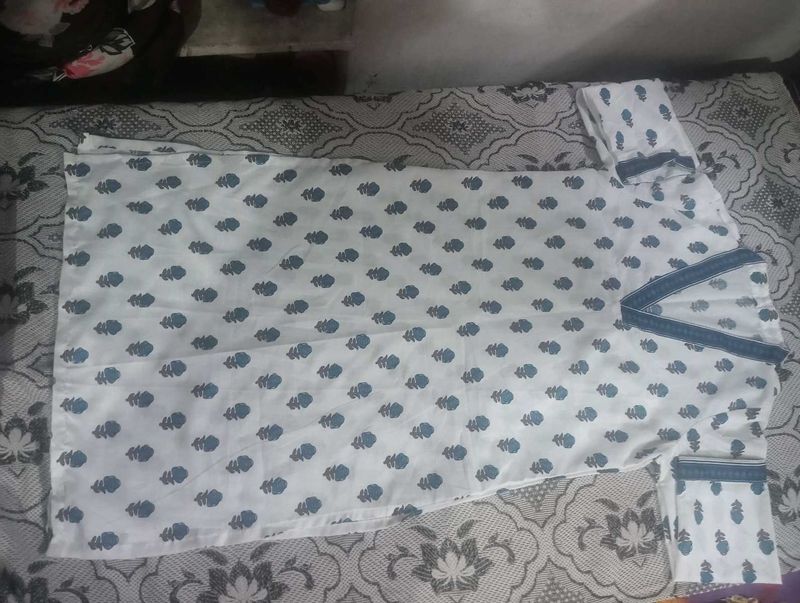 White &amp; Blue Printed Kurti