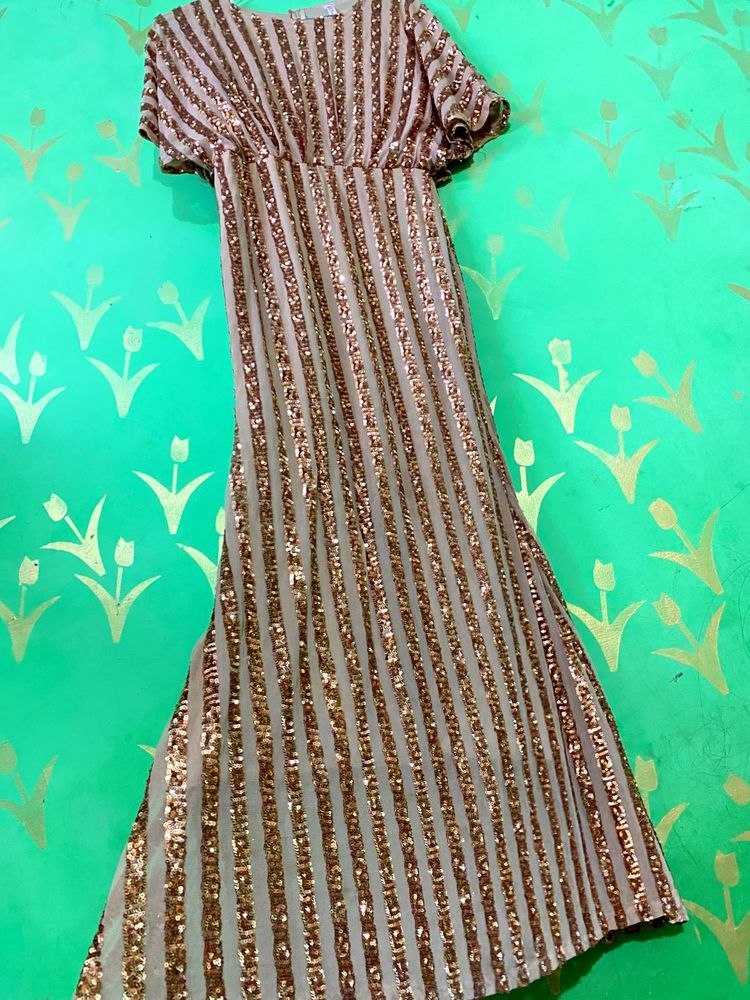 heavy gown for function