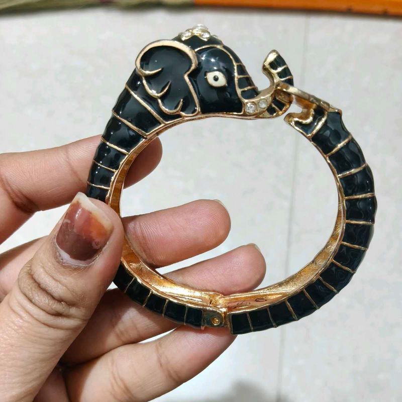 Elephant Bangle Bracelet