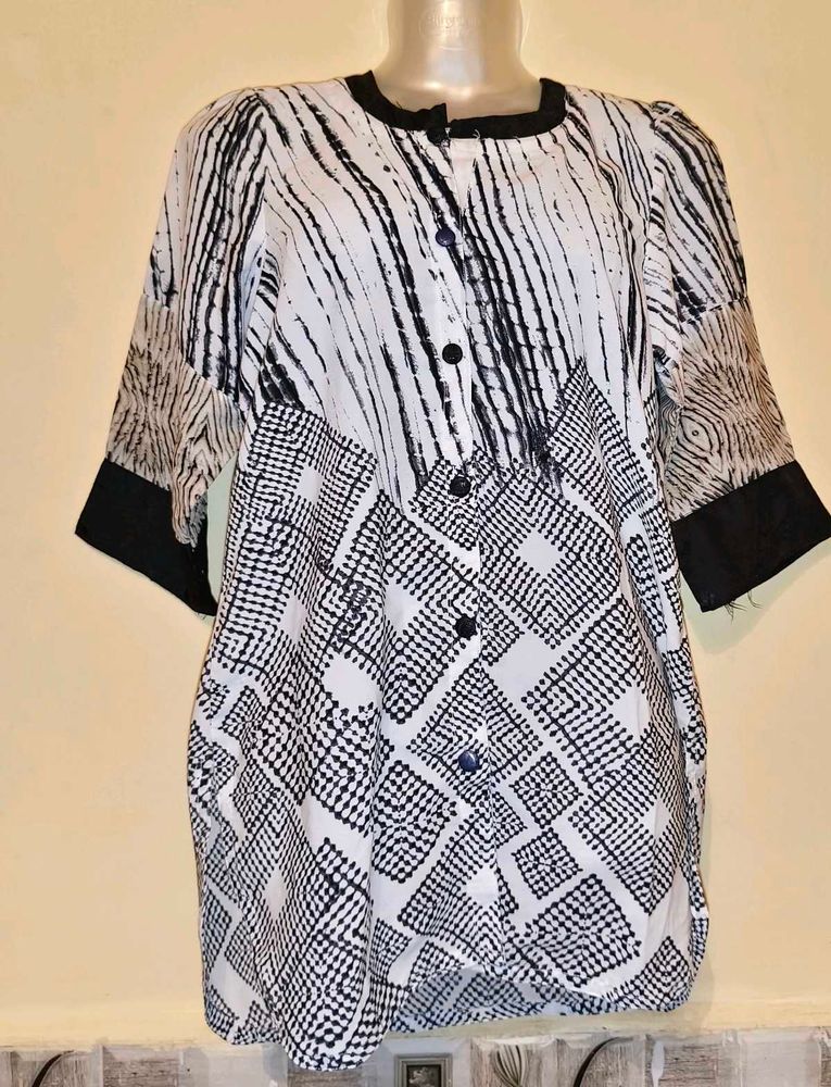 Size M/L 🎁Buy 2 Get 1 Free🎁Patterned Top