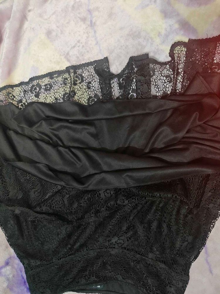 Elegant Black Lace Skirt