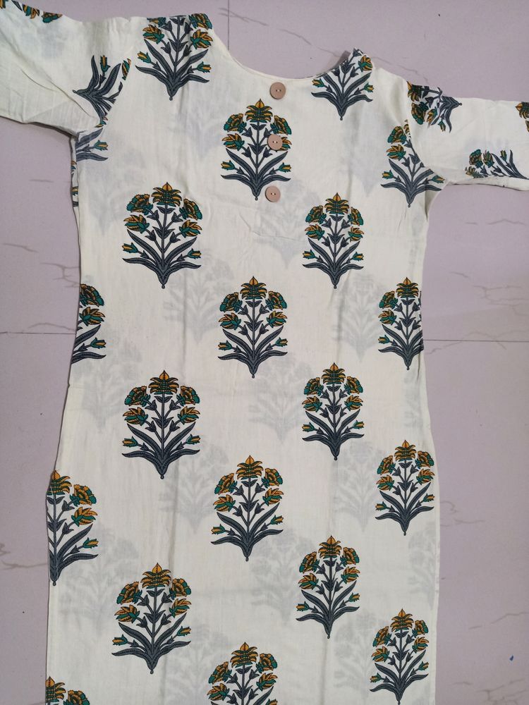Women Kurtas