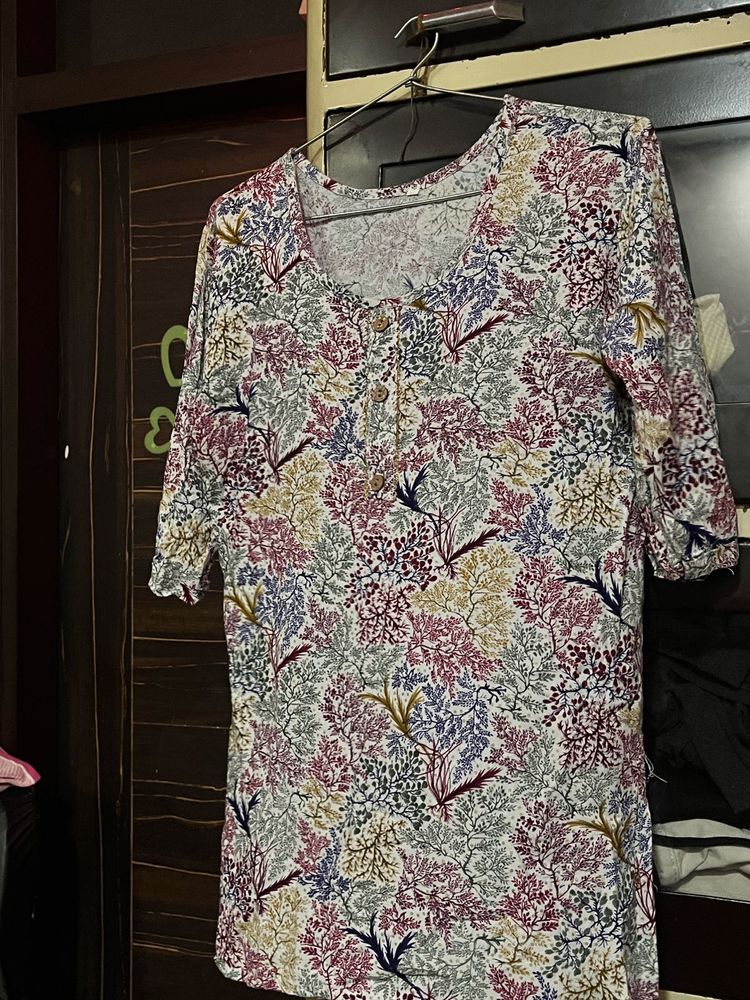 Floral Print short kurti