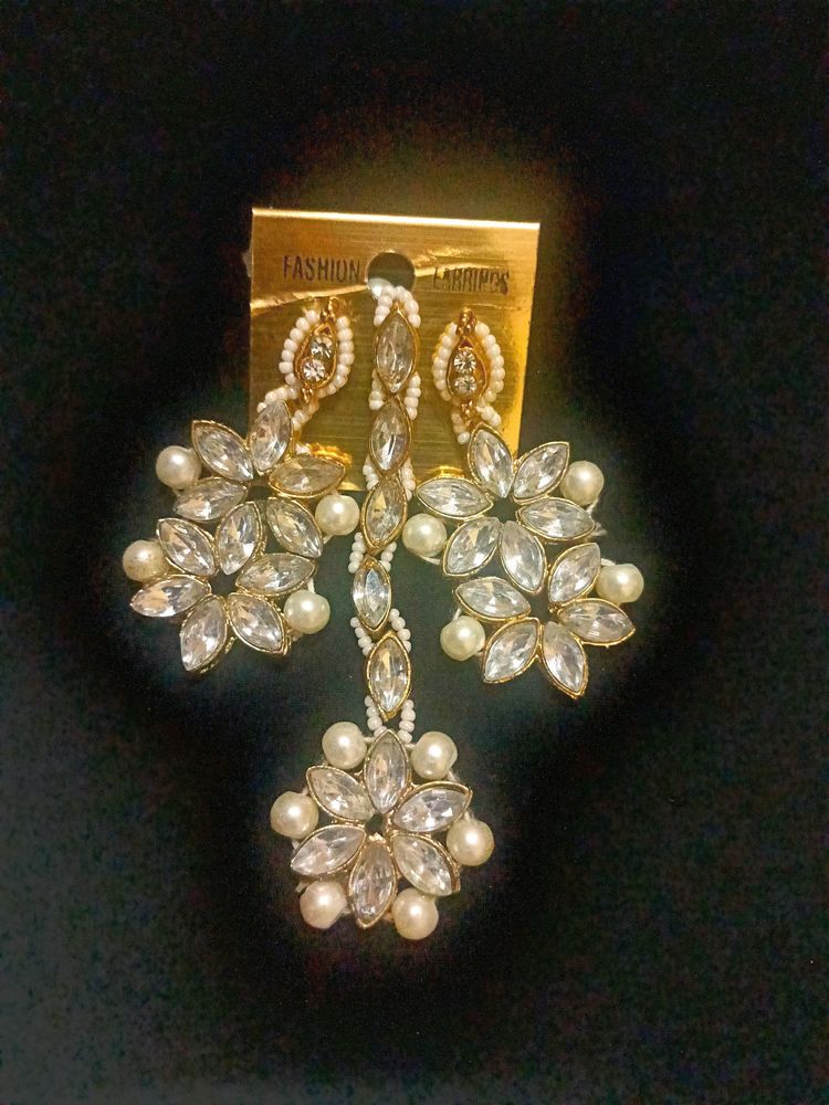 Earing Mang Tika New Condition Hurry Up