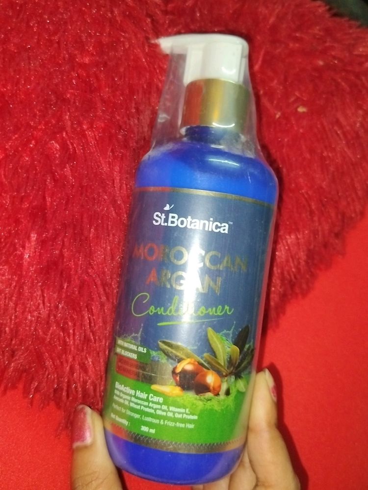 St Botanica Moroccan Argan Conditioner