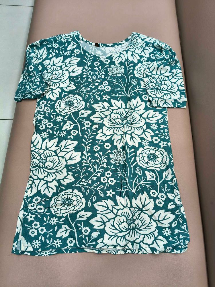 Short Kurti