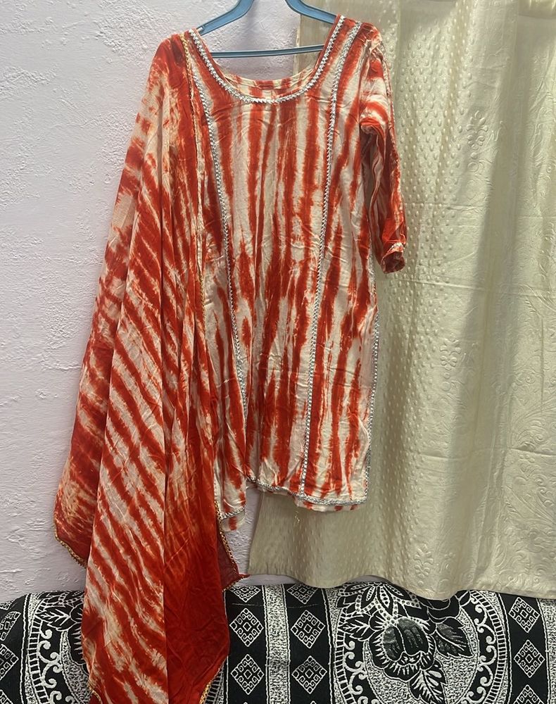 Beautiful kurta dupatta set