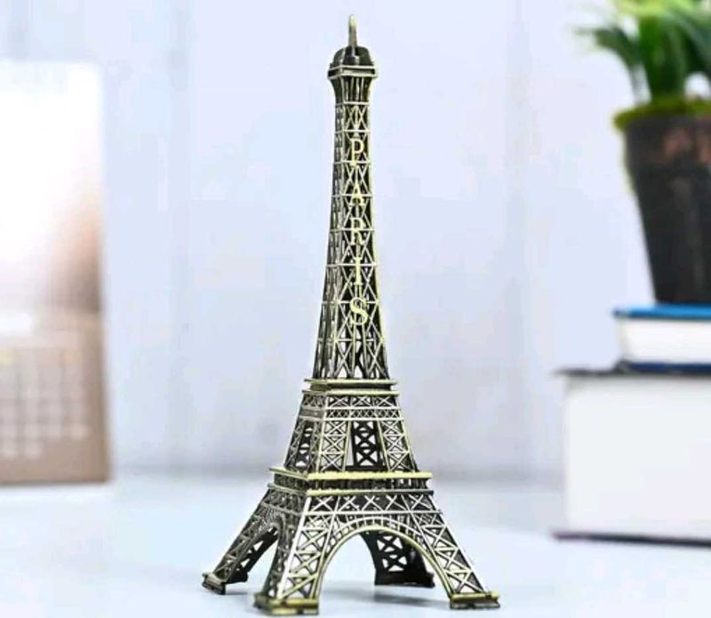Eiffel Tower 🗼