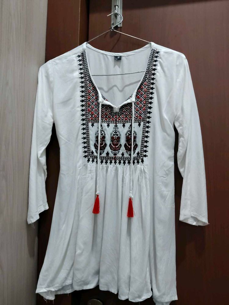 Embroidered White Tunic Top