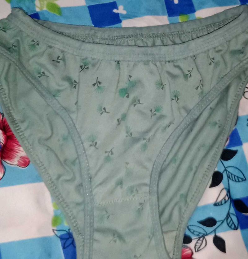 Brief