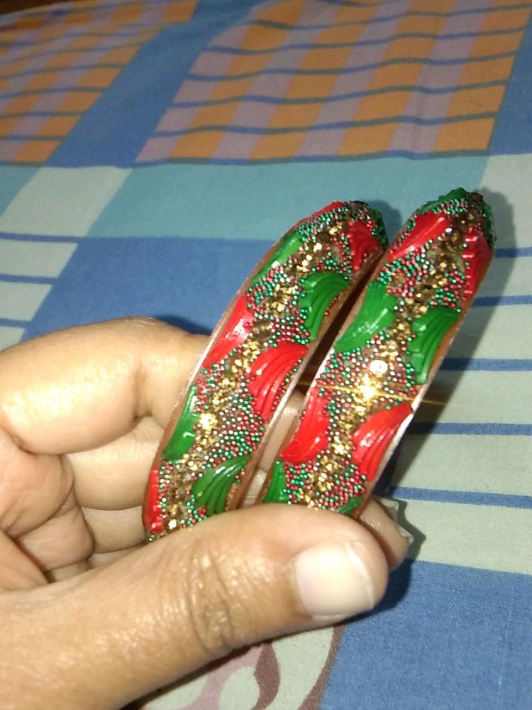 Plastic,  Lac Bangles