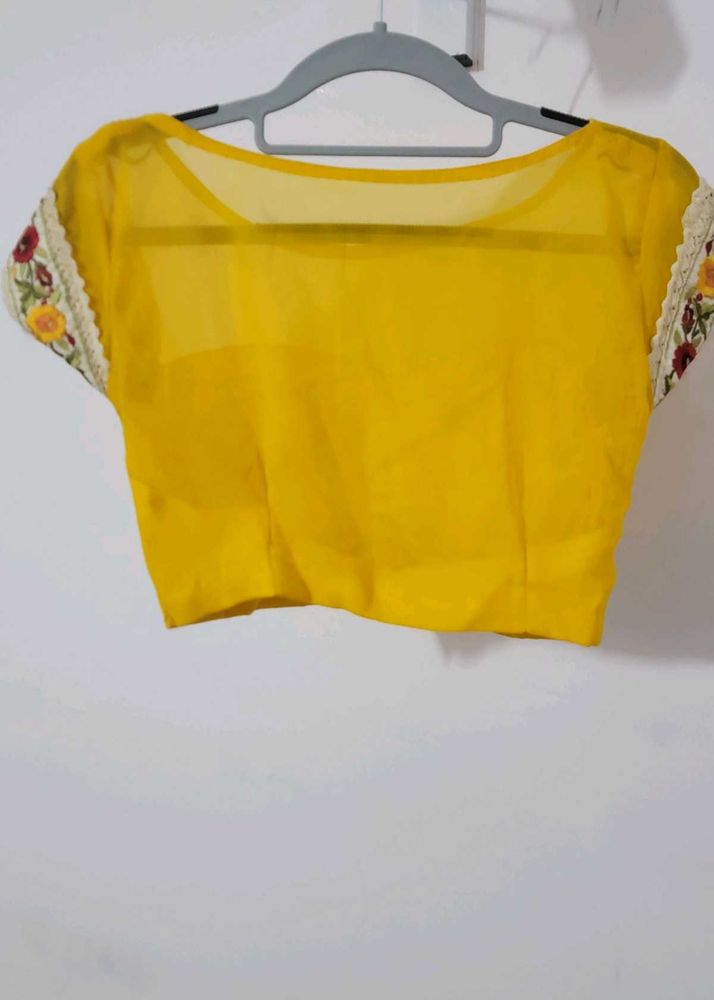 Yellow Lahenga Choli Set With Magenta Embroidery