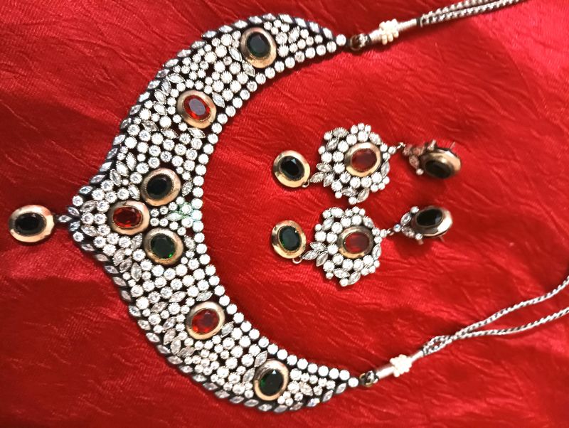 Beautiful Necklace Set