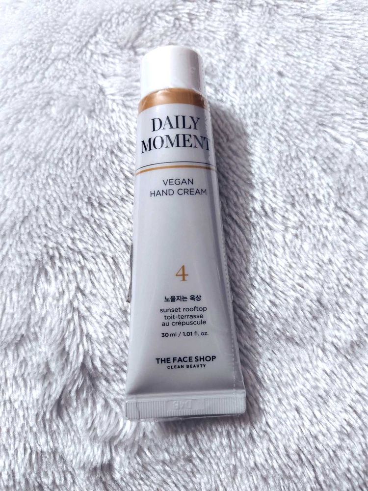 The Face Shop Daily Moment Vegan Hand Cream Sunset