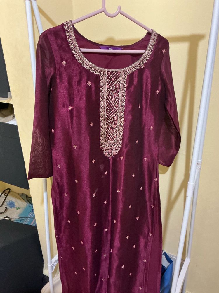 Libas Elegant Maroon Embroidered Kurti