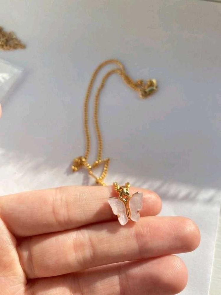 BUTTERFLY 🦋 CHARM NECKLACE