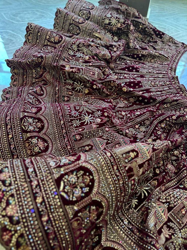 heavy Rajwadi Work bridal Lahnga