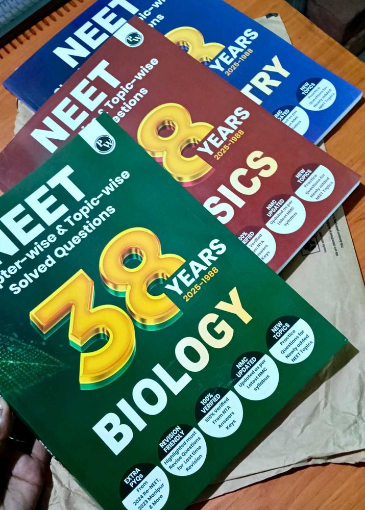 NEET Exam Prep Books - 38 Years of Solved Question
