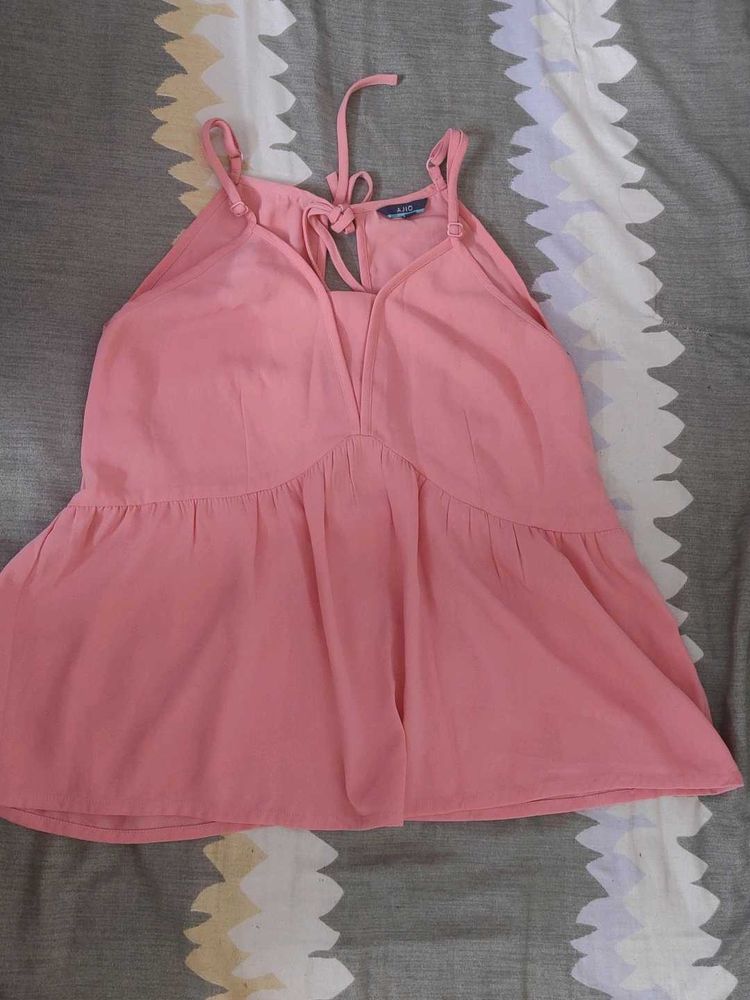 Cute Pink Top with Back- Knot Pattern