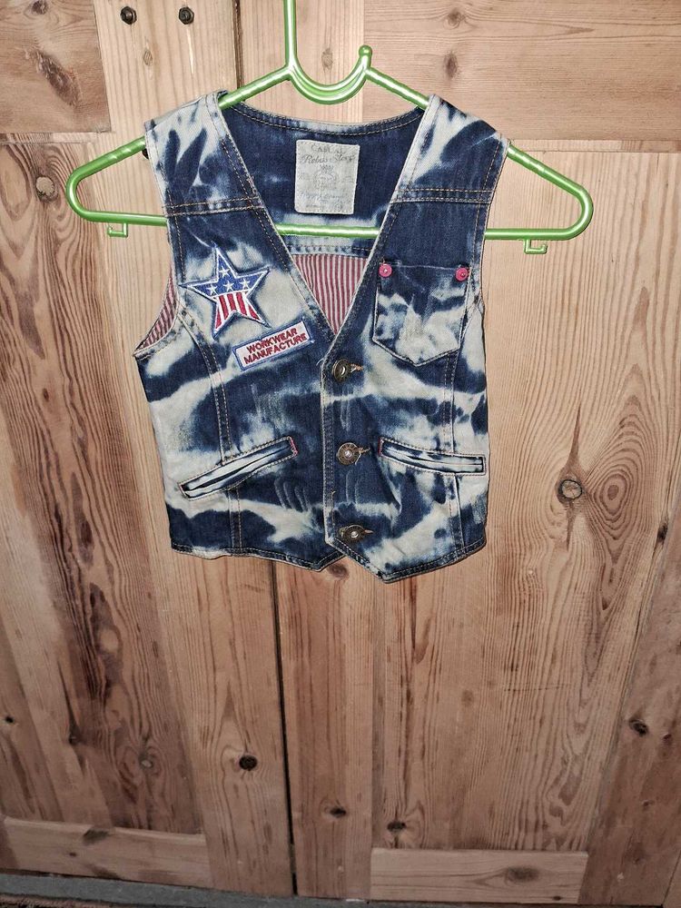 Sale🎊🎆🎄🎉Denim Vest with Patches