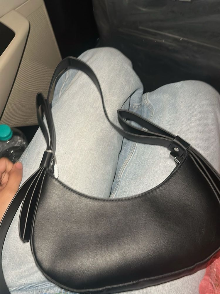 Urbanic Black Bag