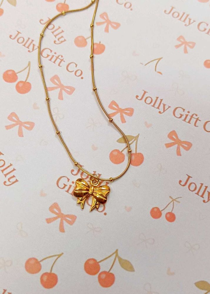 &#34;Elegant aur Cute Bow Neckpiece