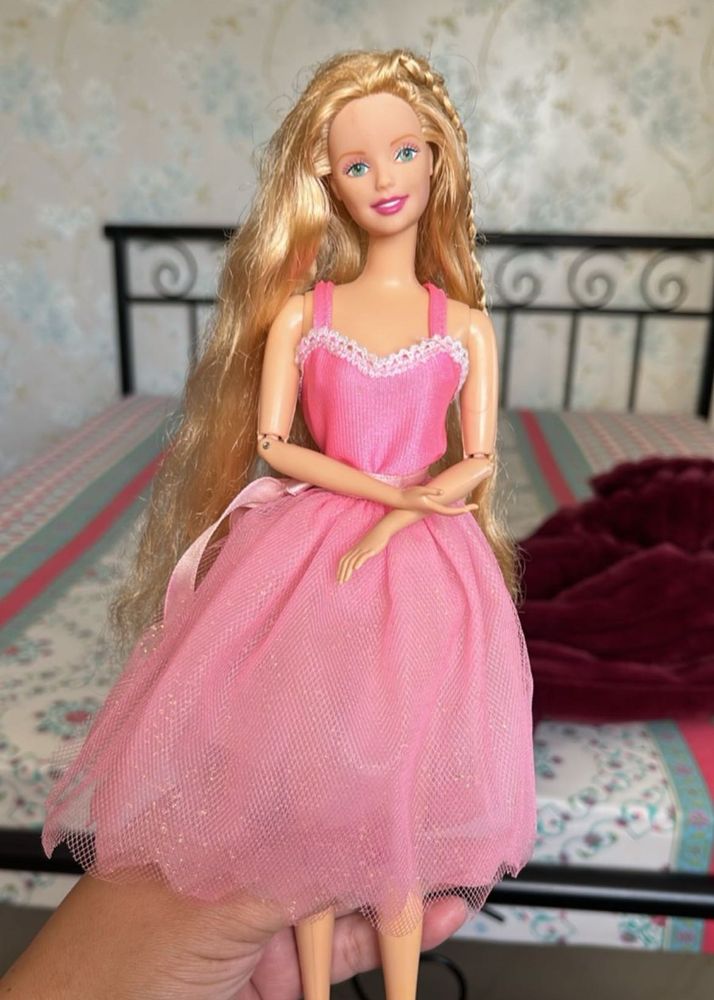 princess Barbie Doll in Pink Dress