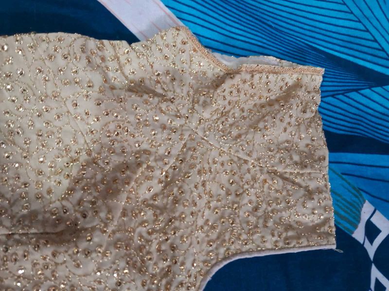 Beautiful Blouse 😍