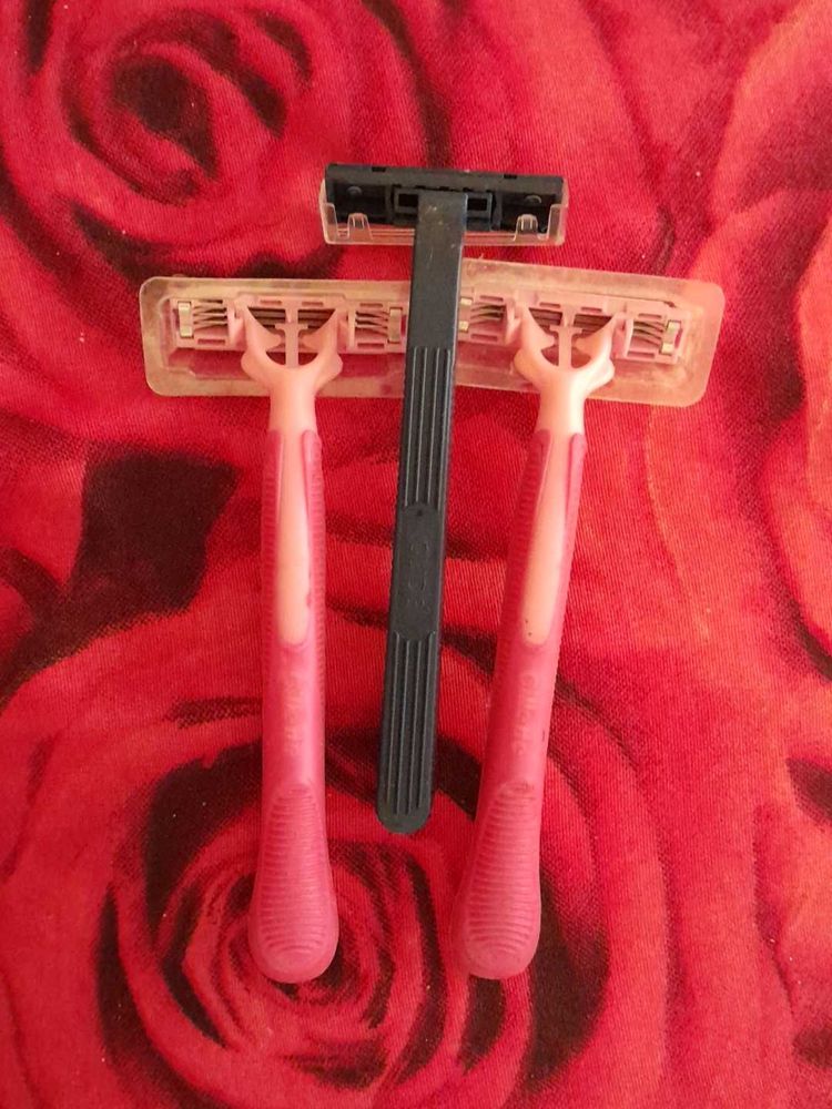 3 Razor