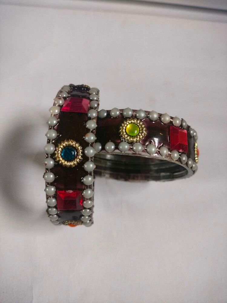 Brown Glass Bangles