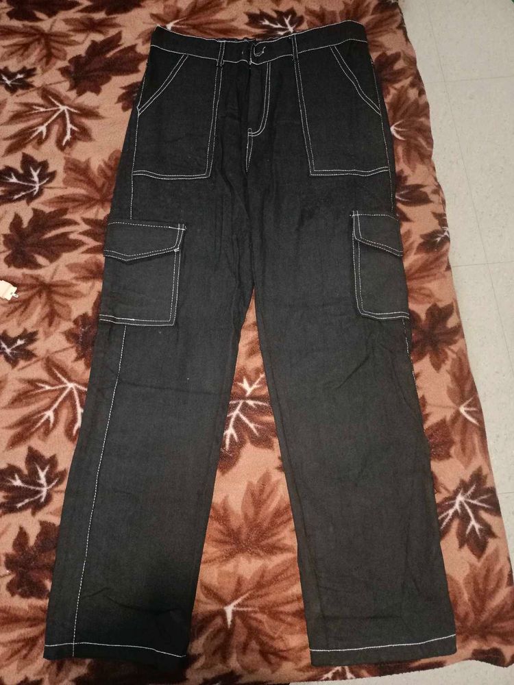 Dark black Cargo Pants