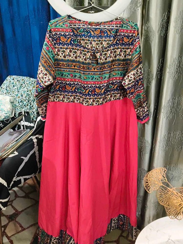 Elegant Ethnic Kurta Set