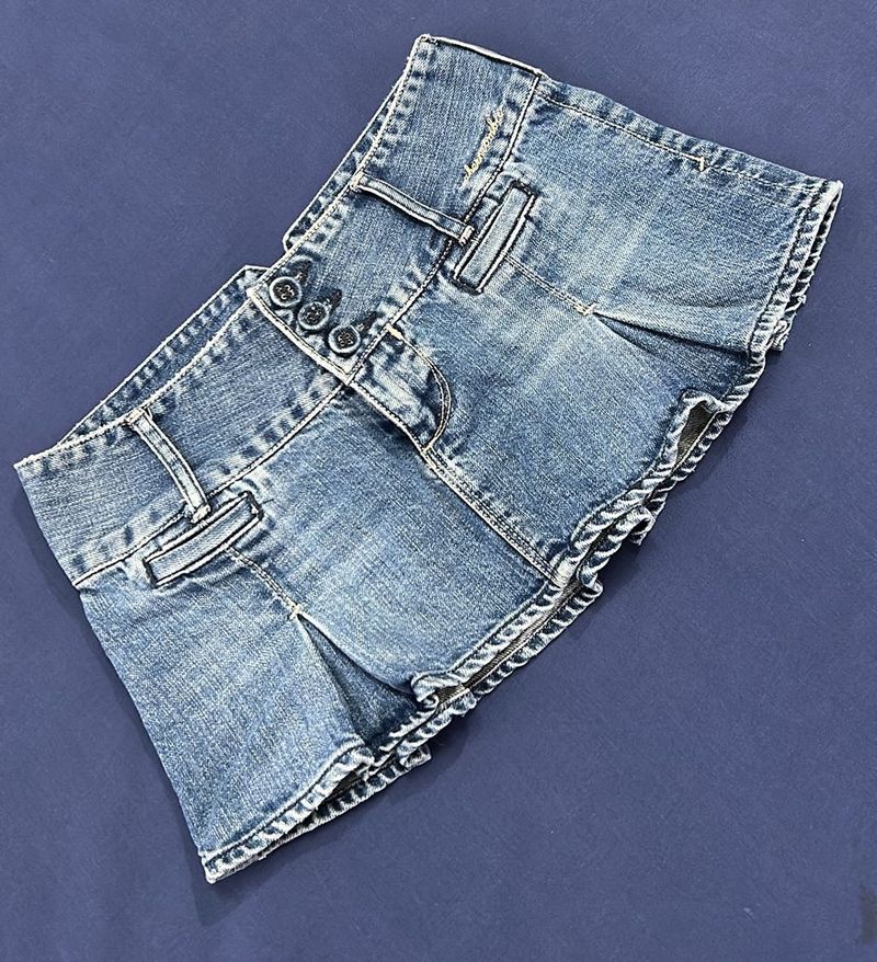 low waisted Denim Micro Skirt