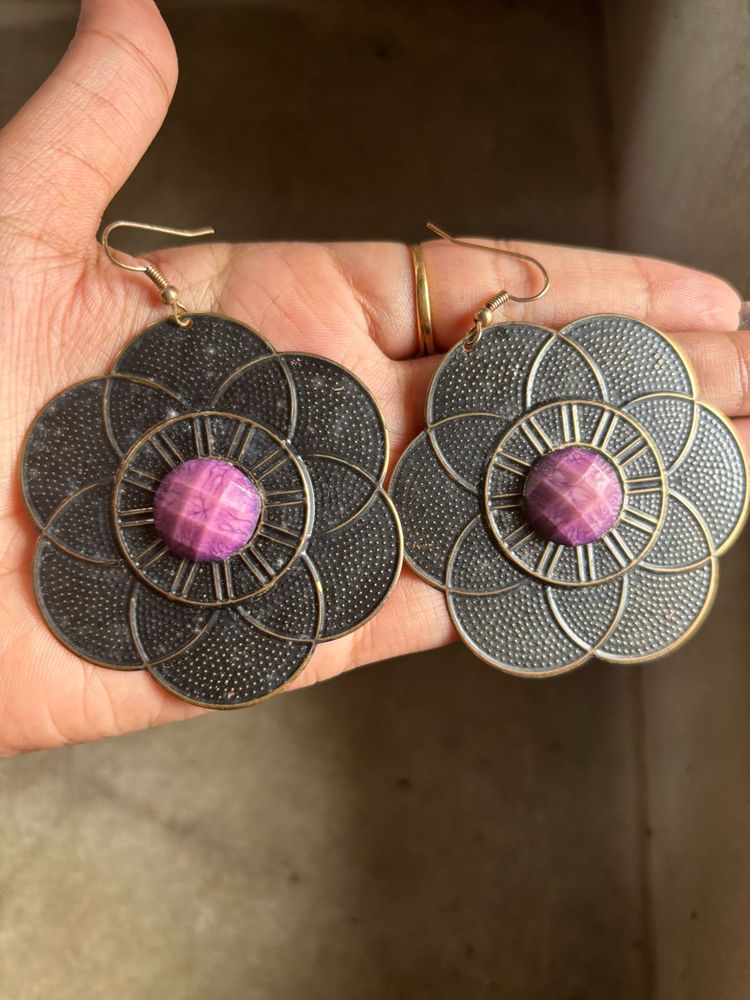 Statement Purple Earing
