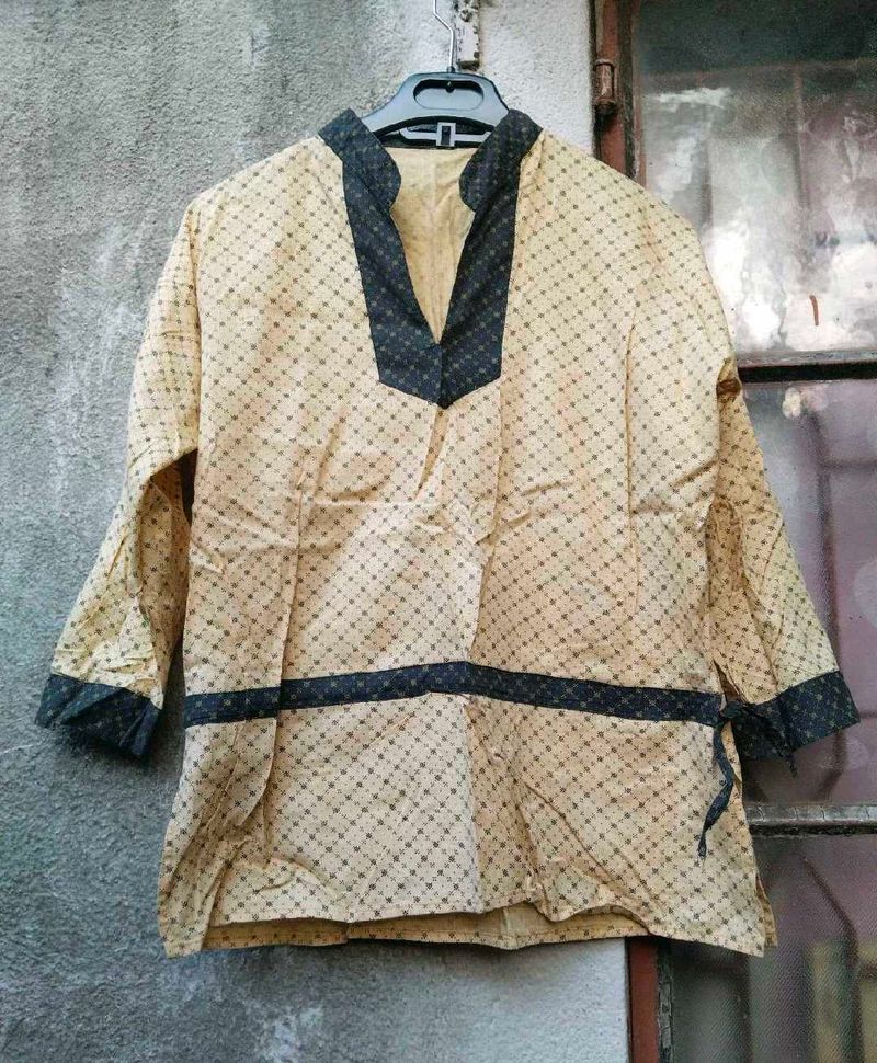 Short Kurti + Bracelet