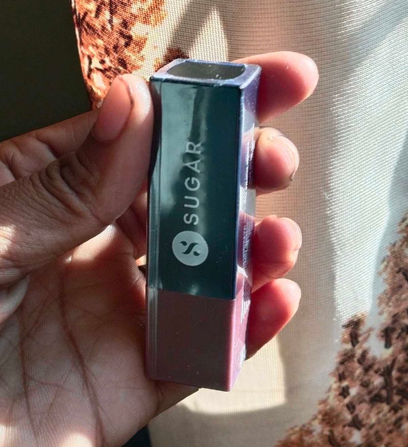 Sugar Cosmetics Glide Peptide Lipstick