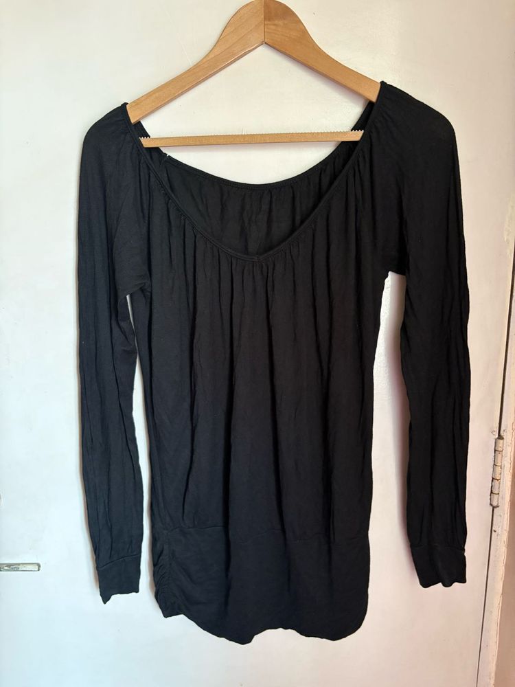 Beautiful Black Full Sleeve Top