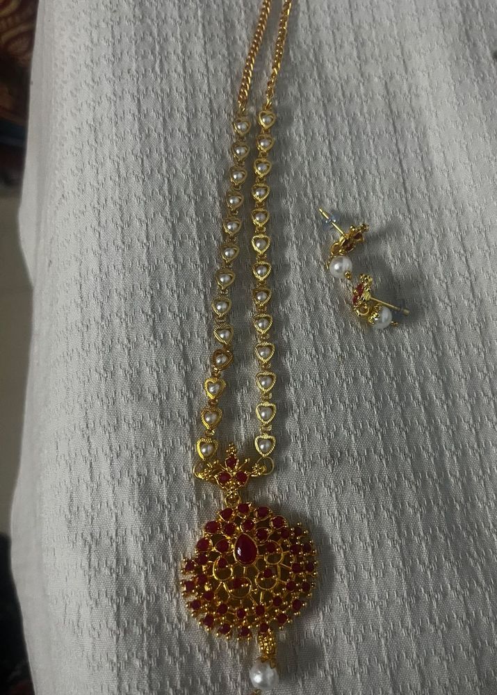 Pearl Chain Set With Earrings
