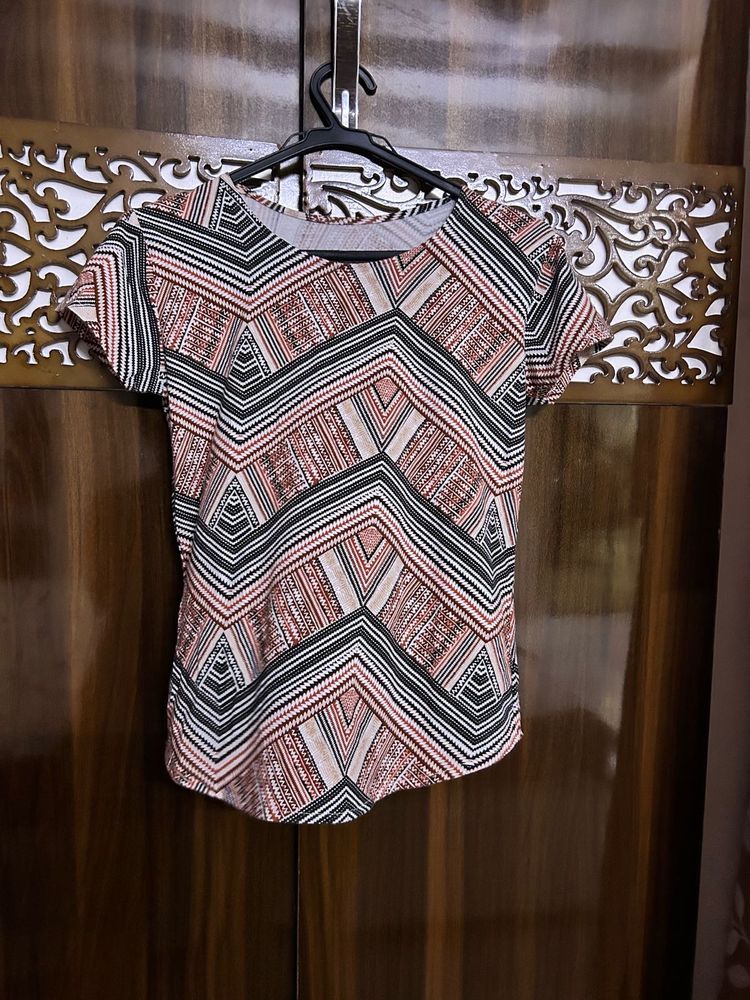 Geometric Print Tee