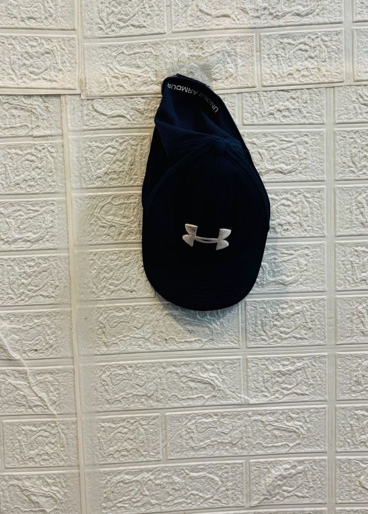 🇦🇺 Under Armour Imported Cap