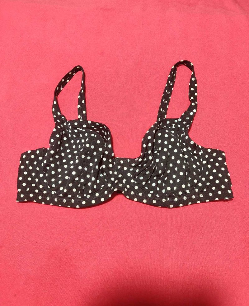 Woman Bra Size 38C