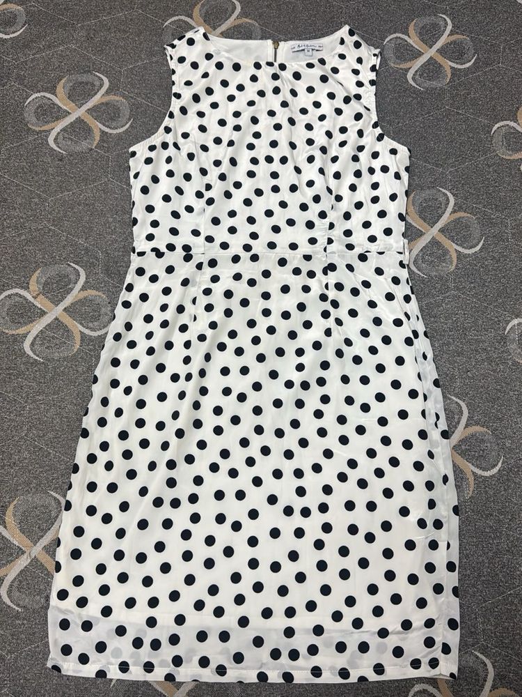 Polka Dot Sleeveless Dress