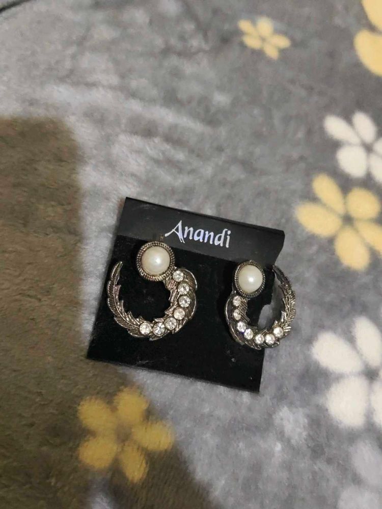 Anandi Pearl &amp; Rhinestone Earrings