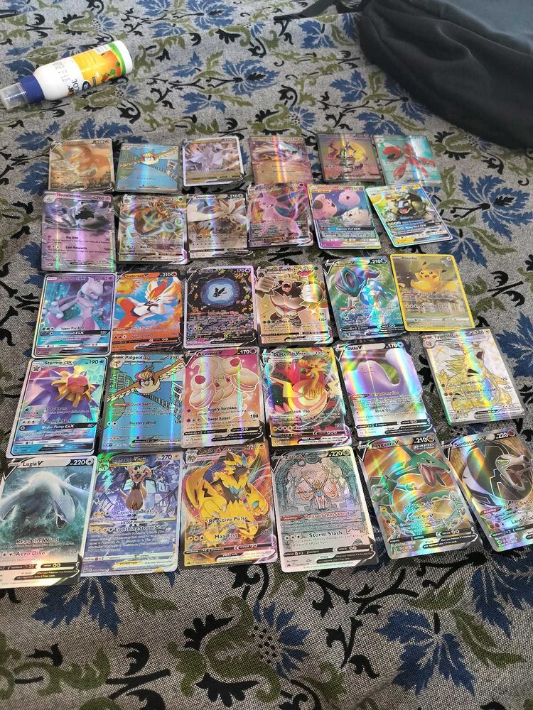 30 hollow Pokemon cards for sale
