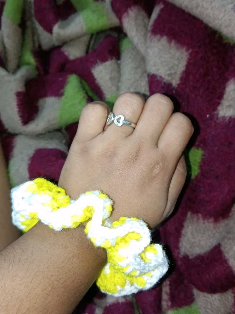Yellow &amp; White Scrunchie