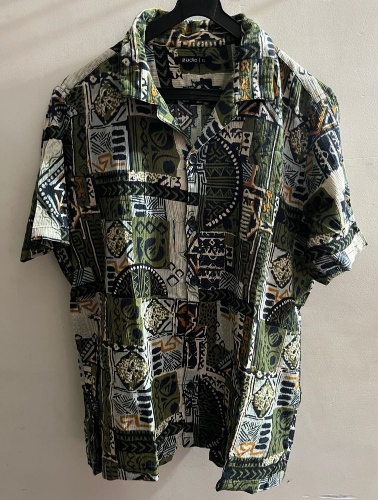 Geometric Print Short Sleeve Shirt