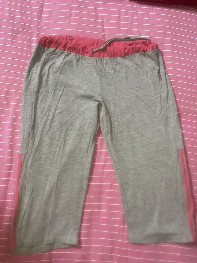 Gray Capri Sweatpants