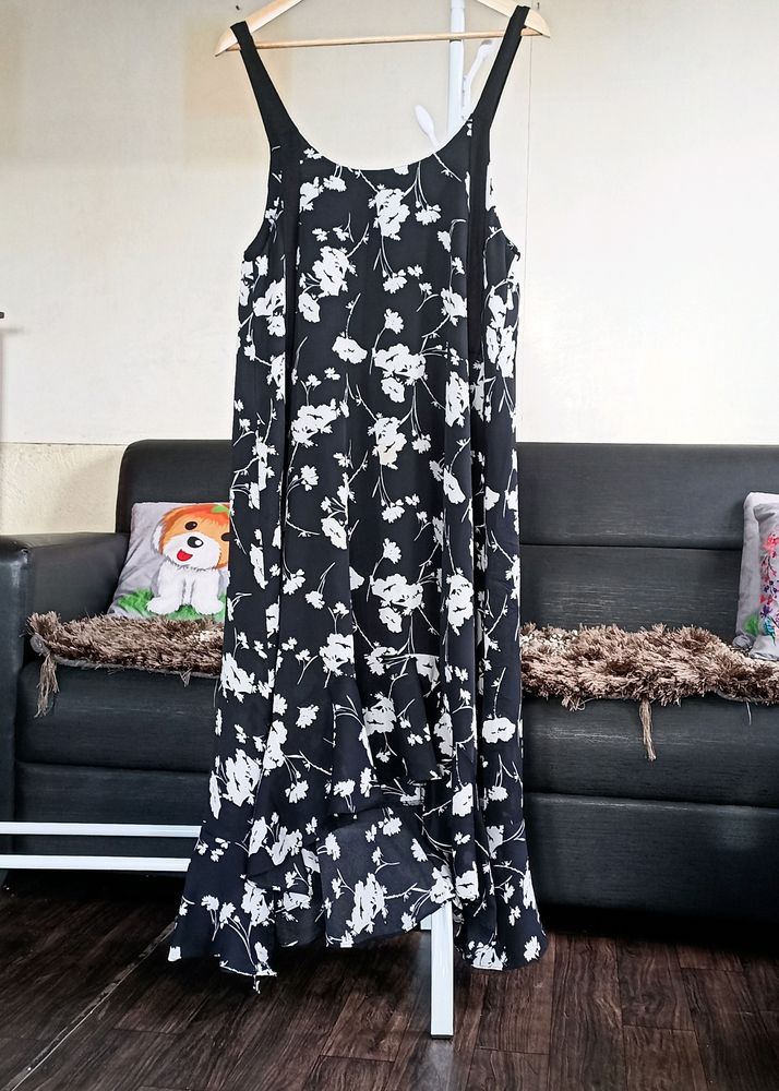 Floral Prints Sleeveless Dress