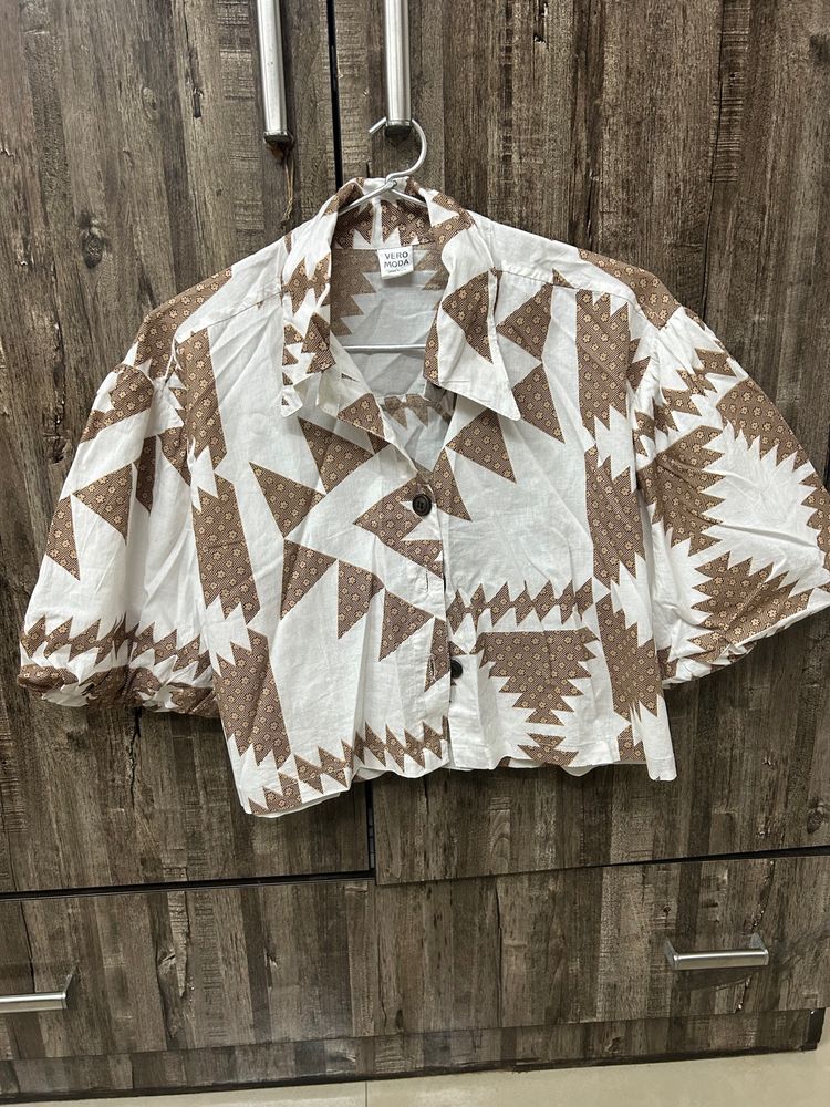 White crop Shirt