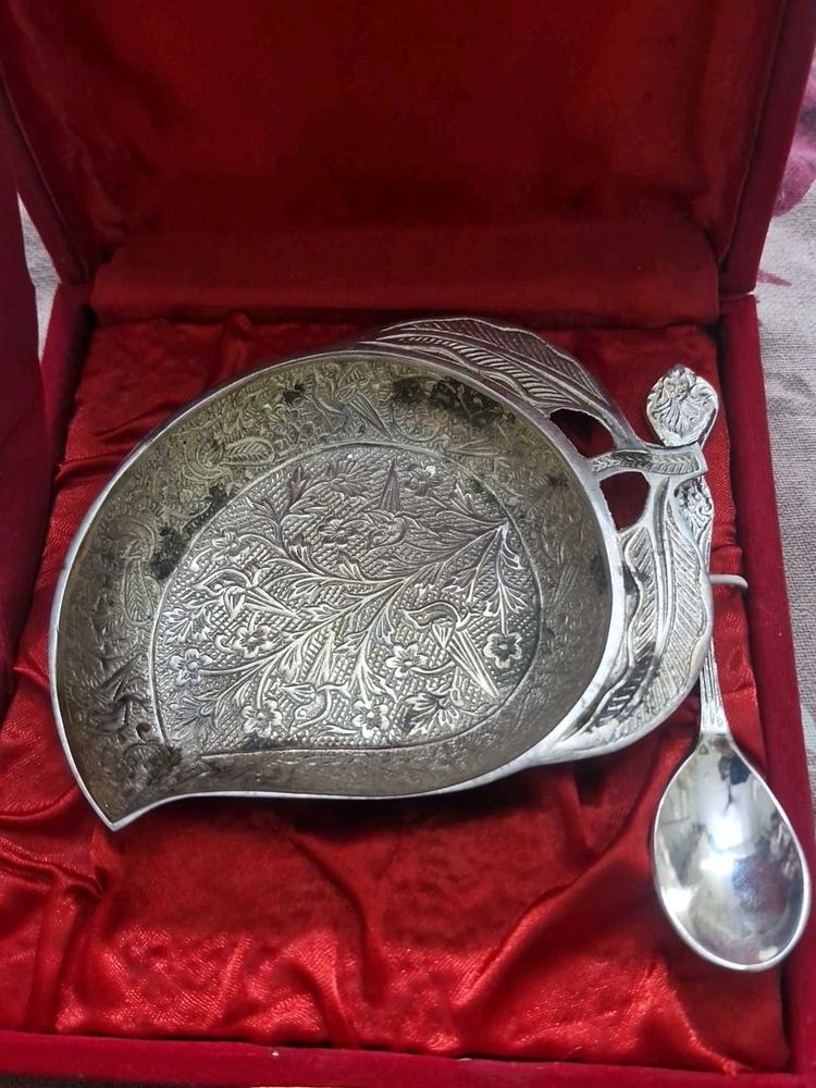 Silver Plated Leaf Bowl